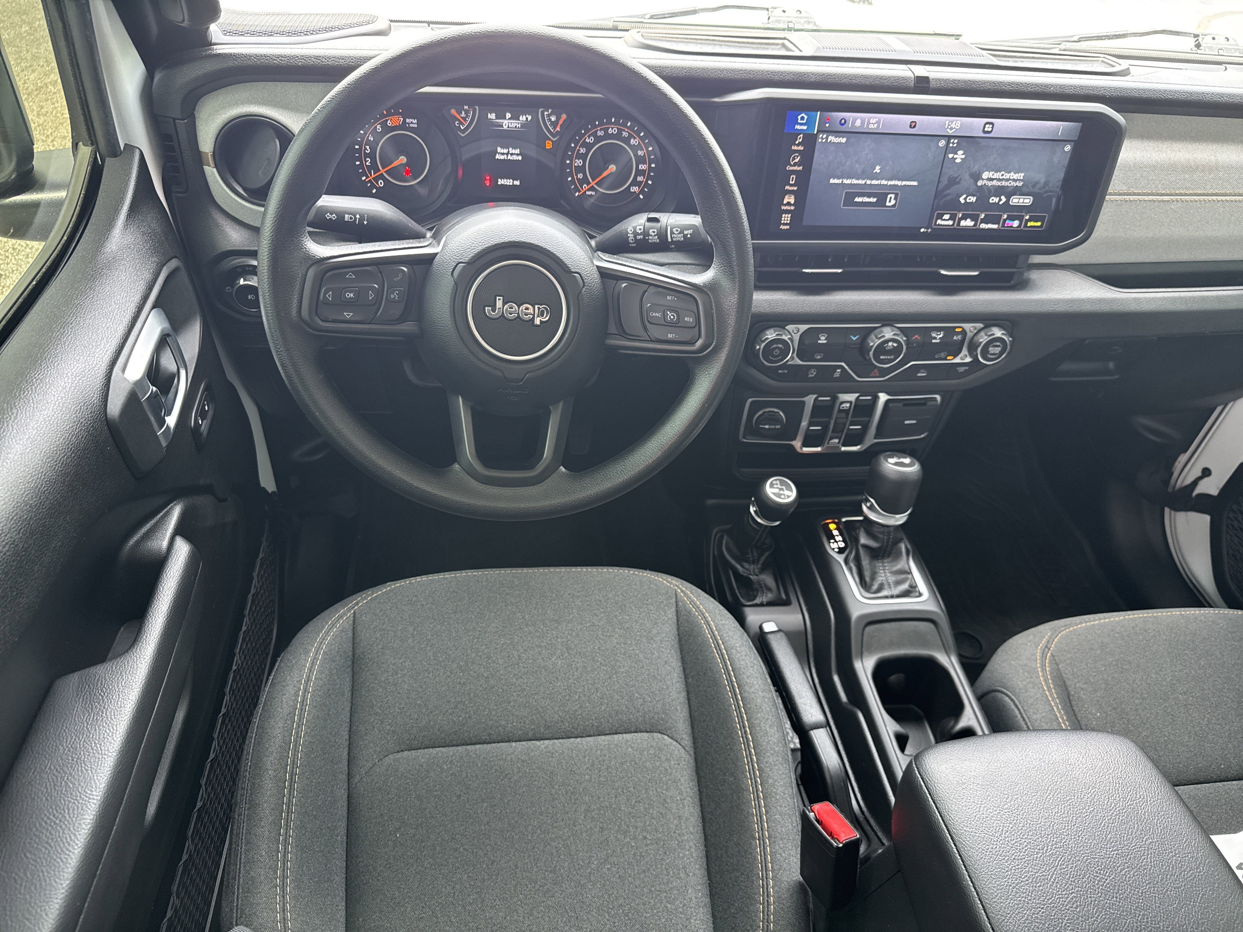Used 2025 Jeep Wrangler Unlimited Sport AWD/4WD image 12