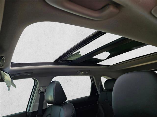 Used 2024 Kia Sorento EX w/ Panoramic Sunroof Package FWD image 16