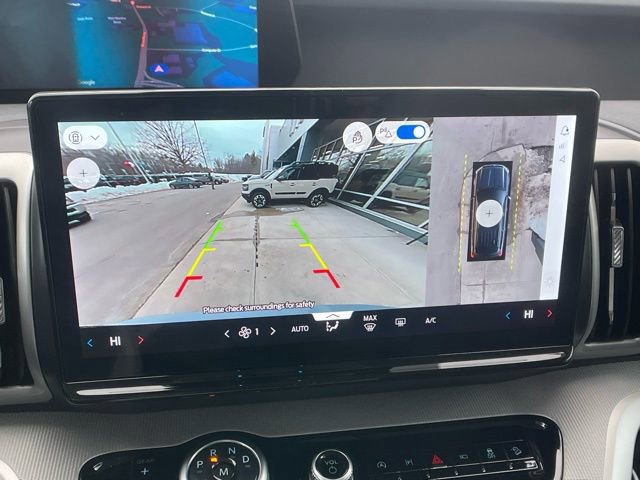 Certified 2025 Ford Expedition Active image 27