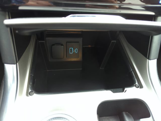 Certified 2023 Ford Explorer Limited w/ Limited Technology Package AWD/4WD image 50