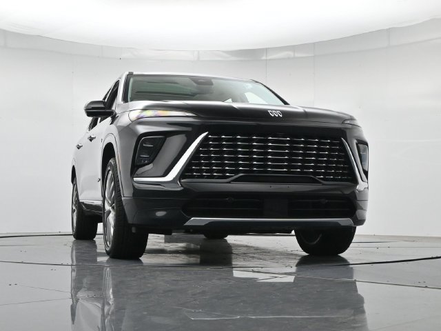 Used 2025 Buick Enclave Avenir w/ Trailering Package, 5000 lbs. FWD image 40