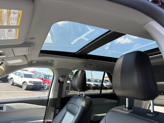Certified 2023 Ford Explorer XLT w/ Equipment Group 202A AWD/4WD image 13