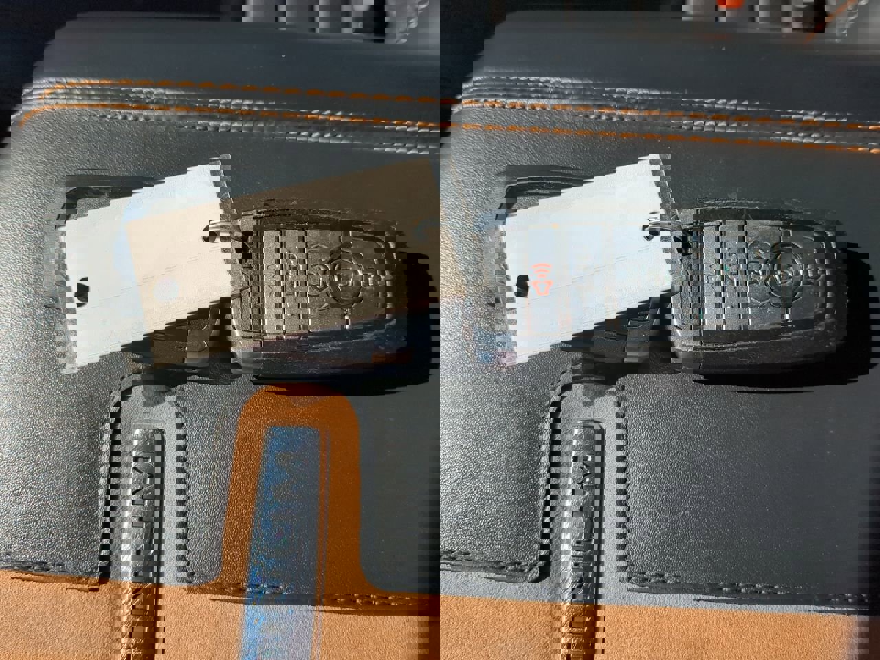 Certified 2023 Ford F250 Platinum image 28