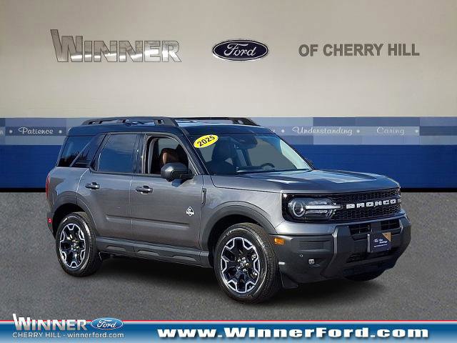 Certified 2025 Ford Bronco Sport Outer Banks w/ Outer Banks Tech Package+ image 6