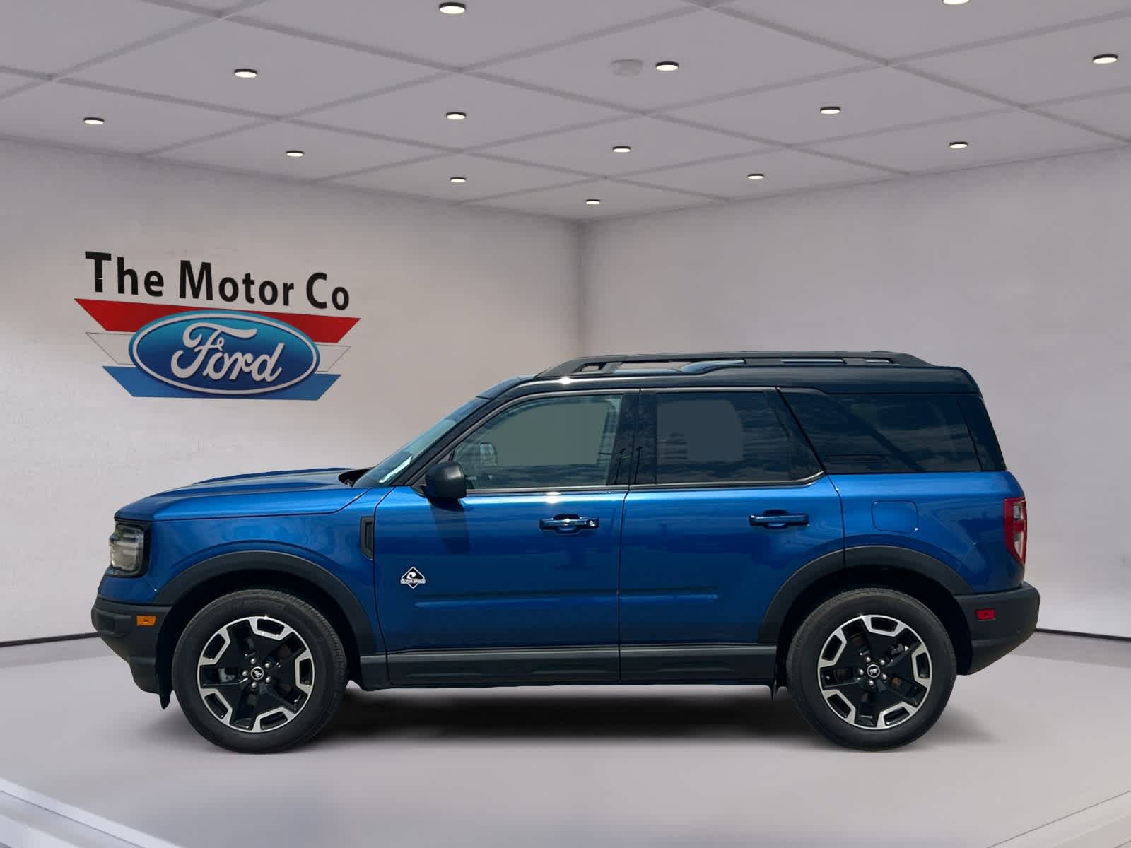 Certified 2024 Ford Bronco Sport Outer Banks w/ Tech Package AWD/4WD image 8