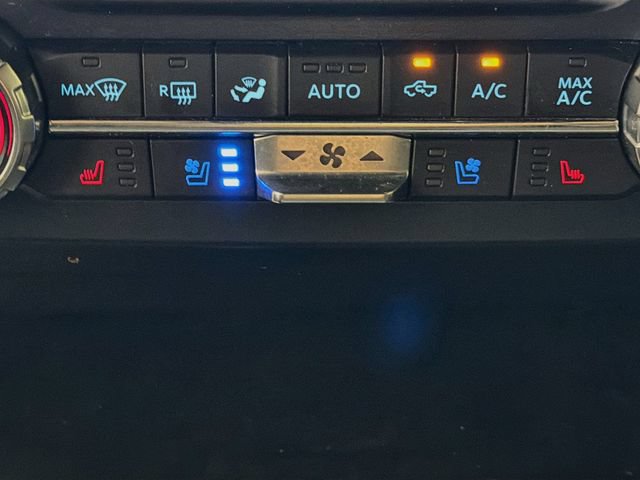 Certified 2022 Ford F450 Lariat w/ Lariat Ultimate Package AWD/4WD image 24