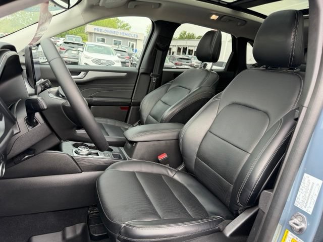 Certified 2023 Ford Escape Platinum FWD image 5
