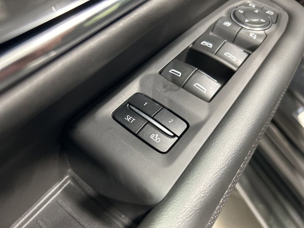 Used 2023 Chevrolet Tahoe Premier image 14