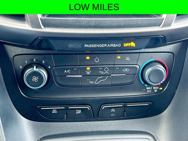 Certified 2022 Ford Transit Connect XL image 17