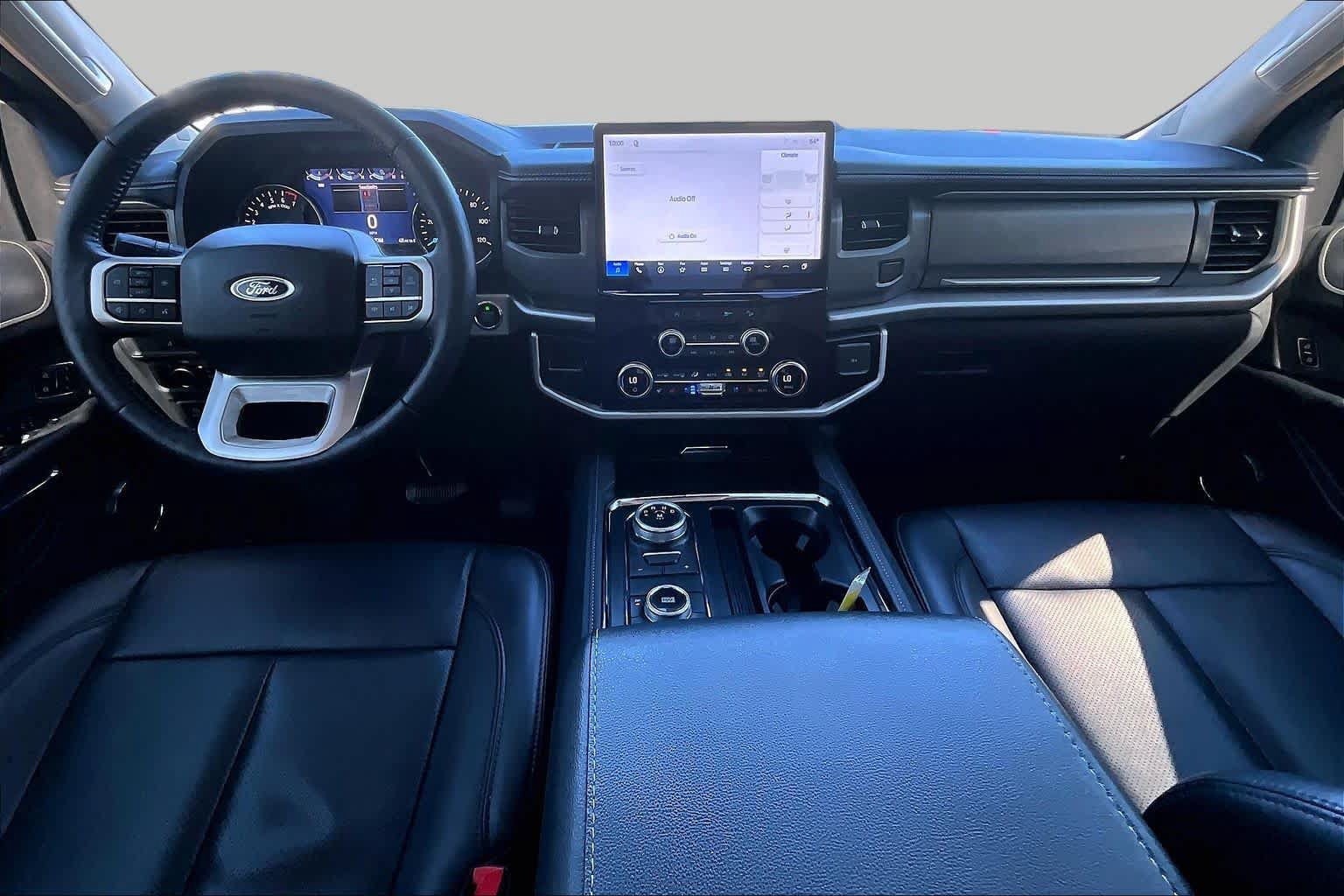 Certified 2024 Ford Expedition XLT AWD/4WD image 16
