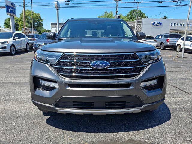 Certified 2020 Ford Explorer XLT w/ Equipment Group 202A AWD/4WD image 2