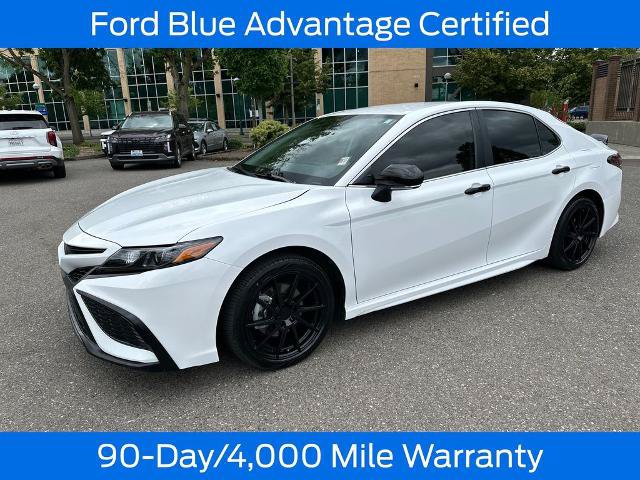 Used 2023 Toyota Camry SE FWD image 3