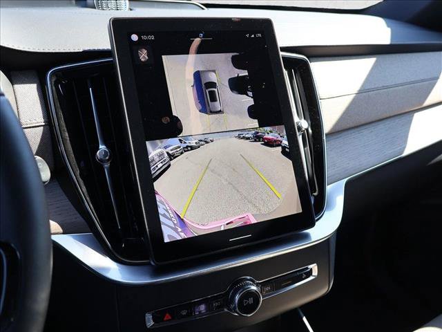 Used 2025 Volvo XC90 B5 Ultra w/ Protection Package Premier AWD/4WD image 19