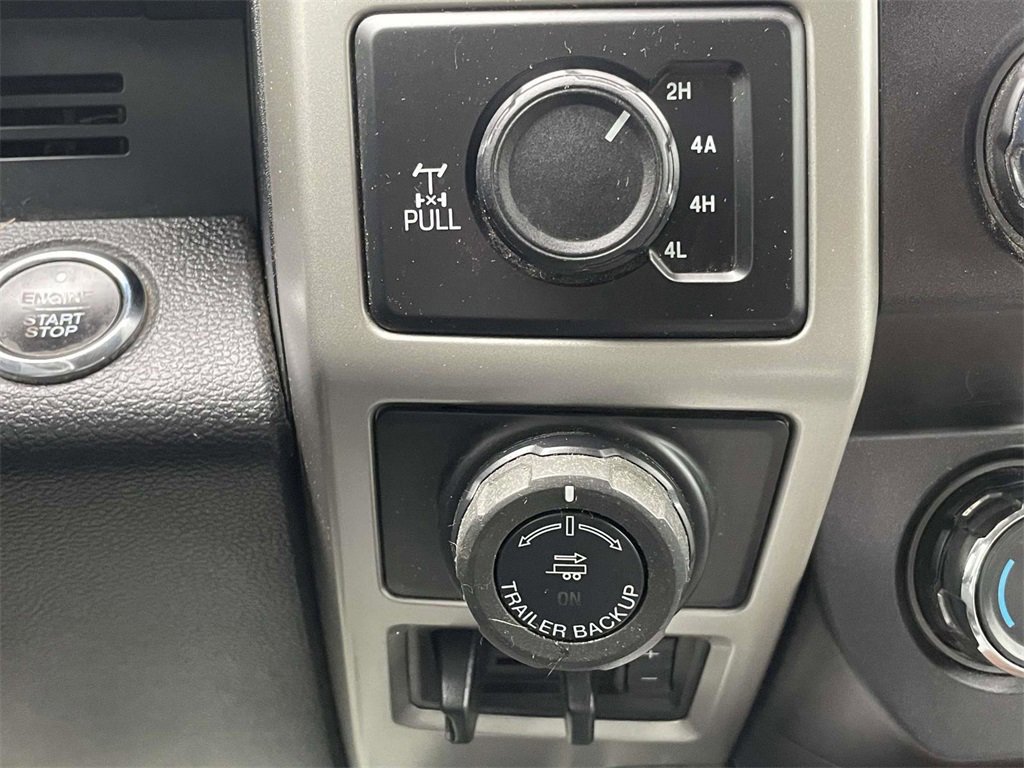 Certified 2019 Ford F150 Lariat image 24