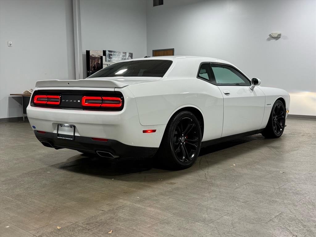 Used 2020 Dodge Challenger R/T image 4