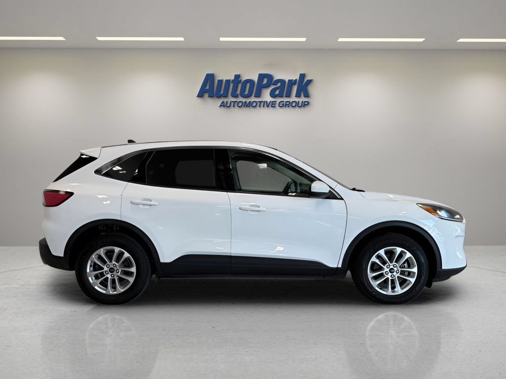 Certified 2020 Ford Escape SE AWD/4WD image 8