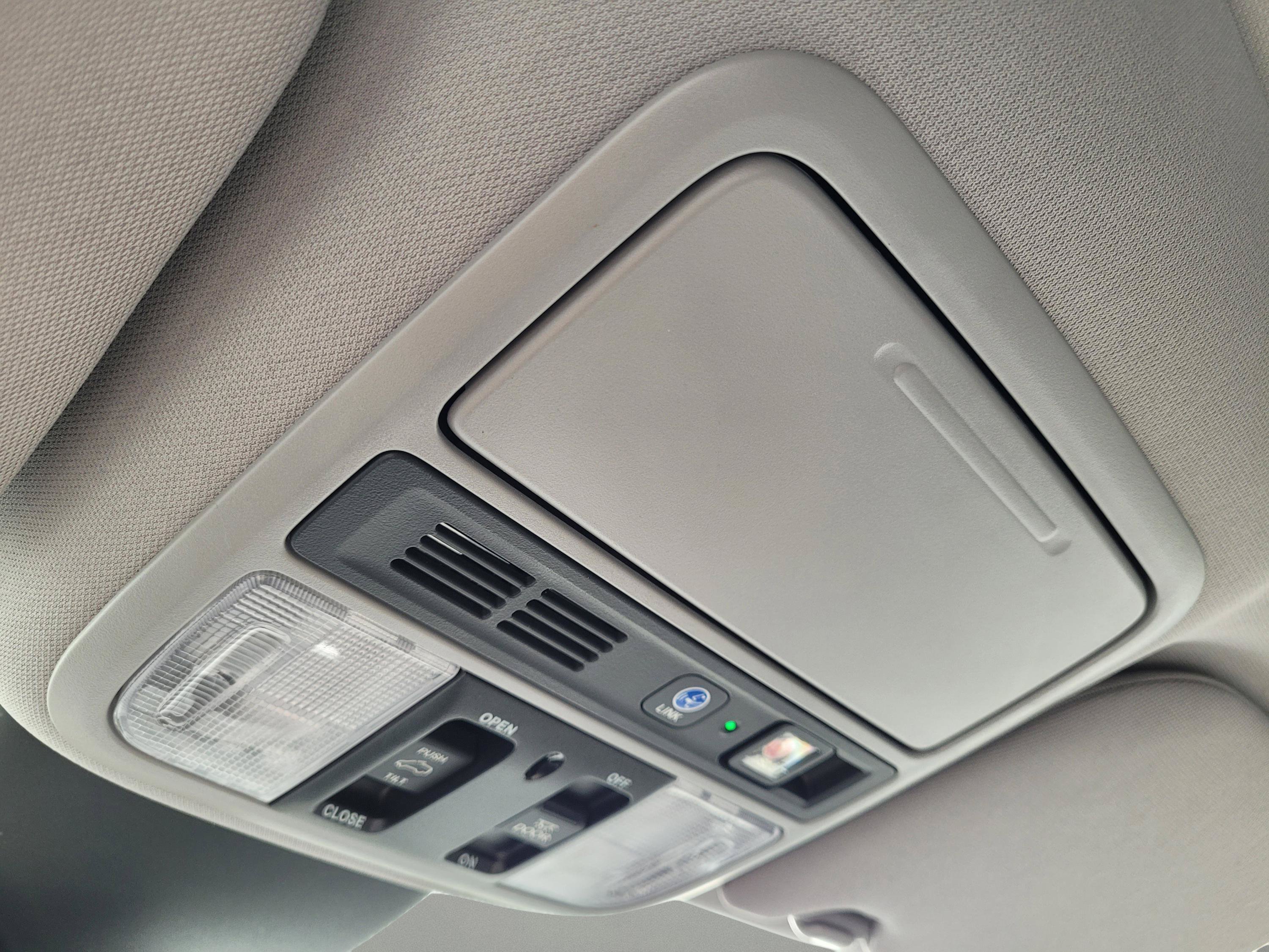 Used 2024 Honda Odyssey Elite image 26