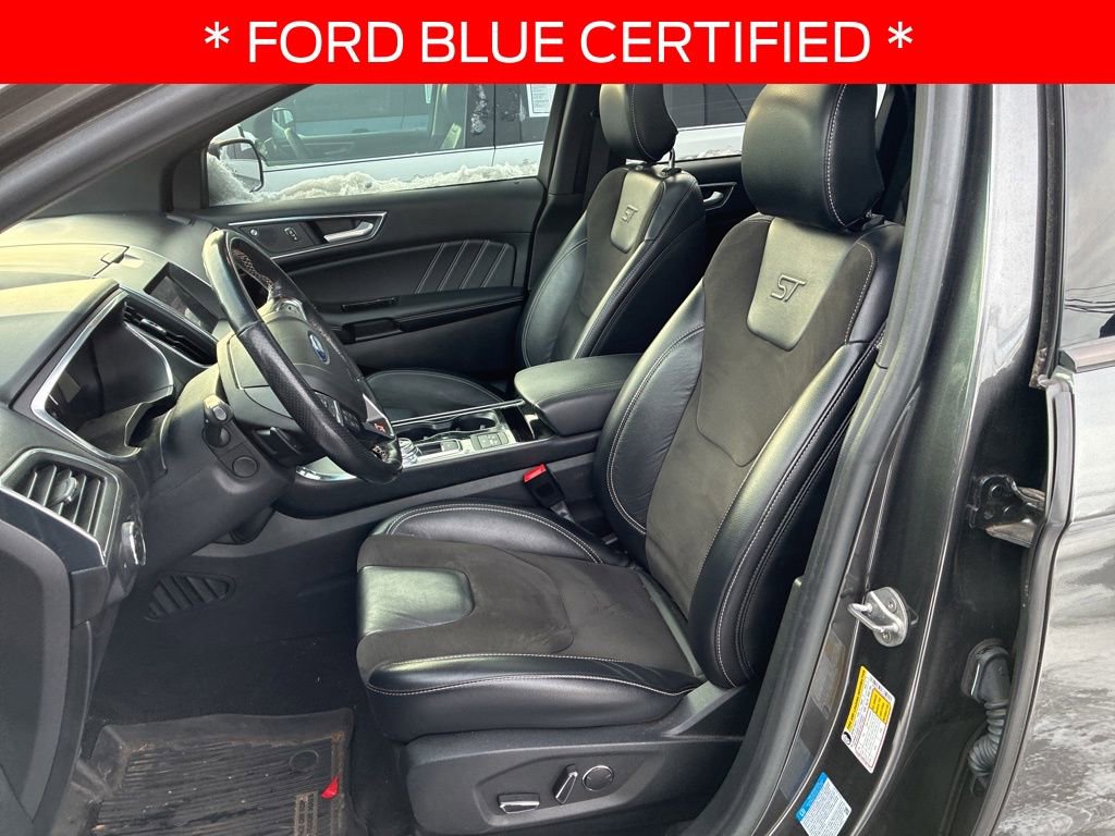 Certified 2019 Ford Edge ST w/ Equipment Group 401A image 6