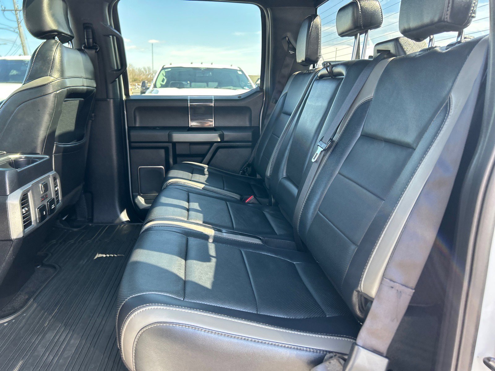 Certified 2017 Ford F150 Raptor w/ Equipment Group 802A Luxury image 11