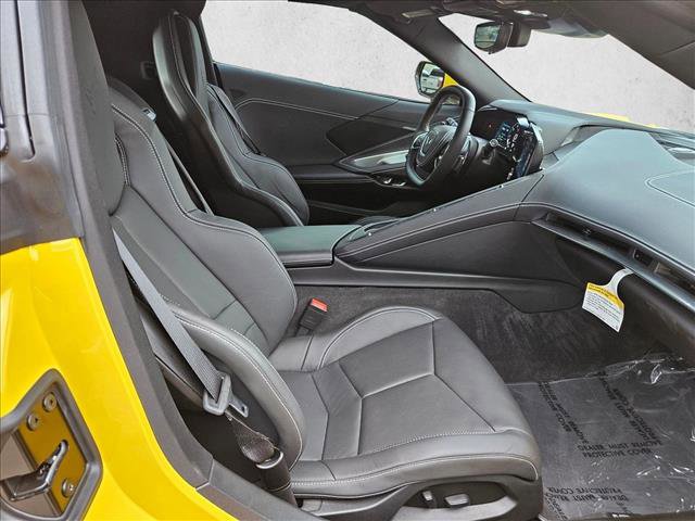 Used 2025 Chevrolet Corvette Stingray Coupe w/ 1LT image 17