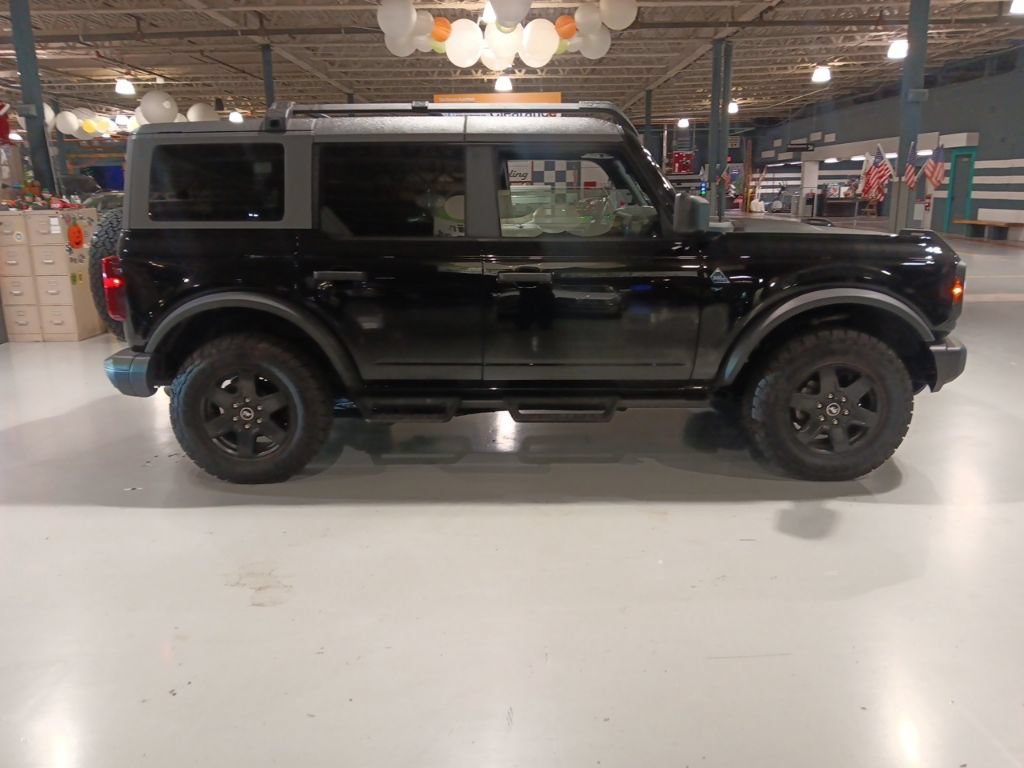 Certified 2023 Ford Bronco Black Diamond AWD/4WD image 12
