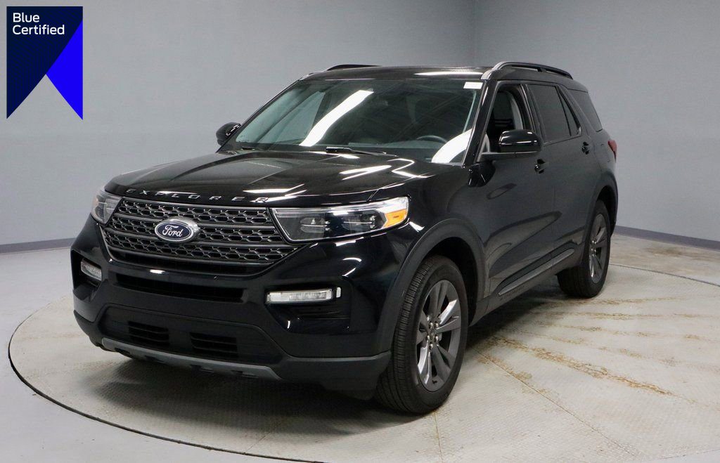 Certified 2023 Ford Explorer XLT w/ Equipment Group 202A
