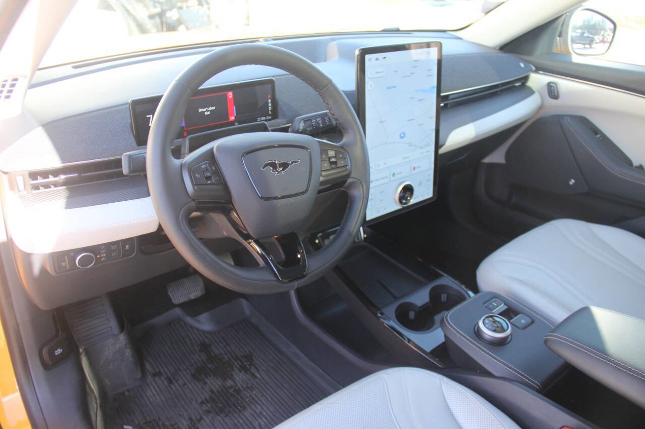 Certified 2022 Ford Mustang Mach-E Premium image 27