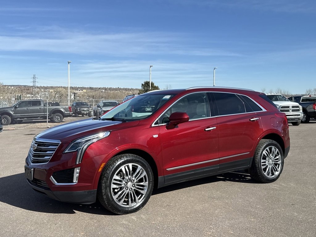 Used 2017 Cadillac XT5 Premium Luxury image 3
