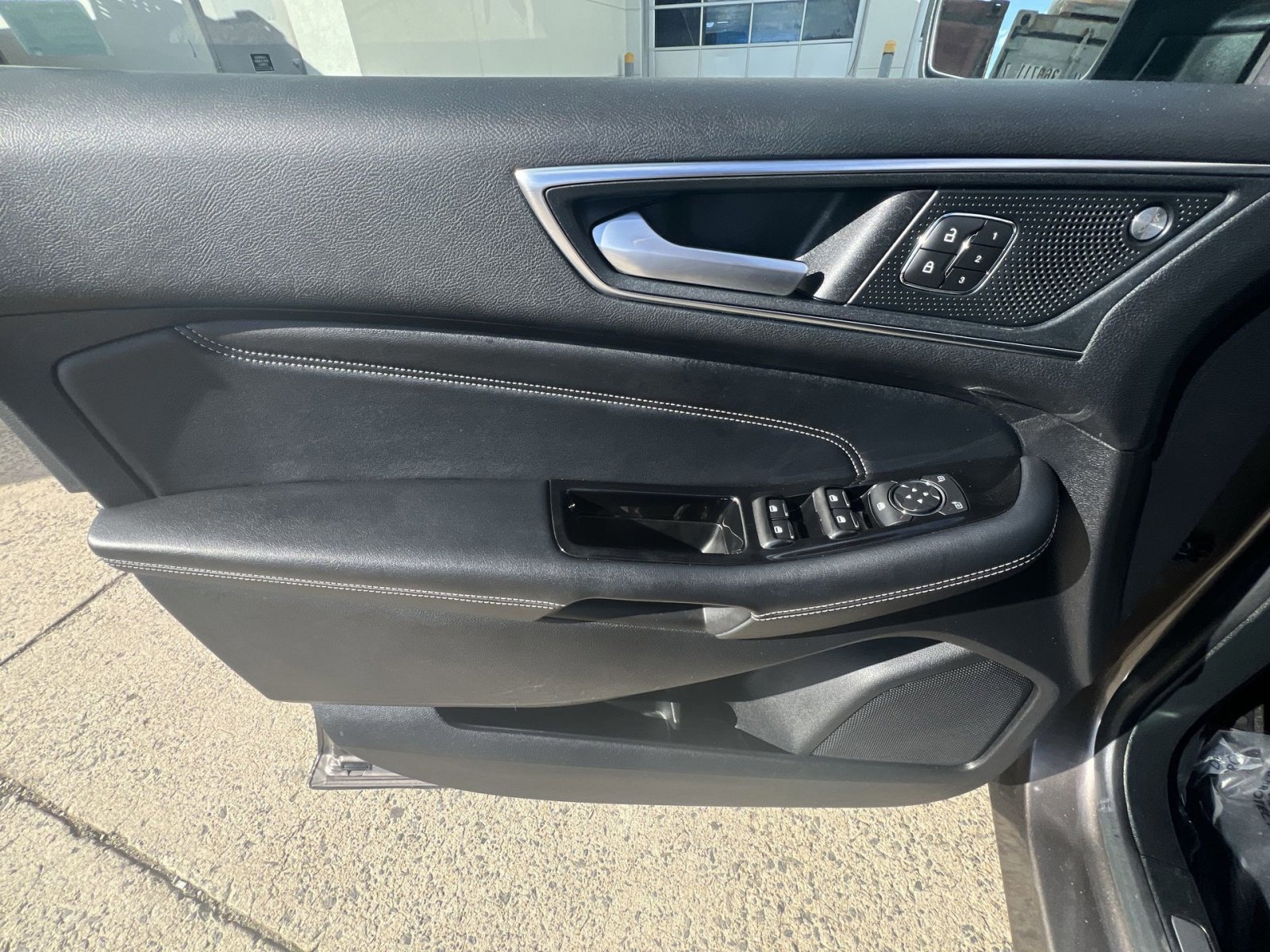 Certified 2019 Ford Edge Titanium w/ Equipment Group 301A image 15