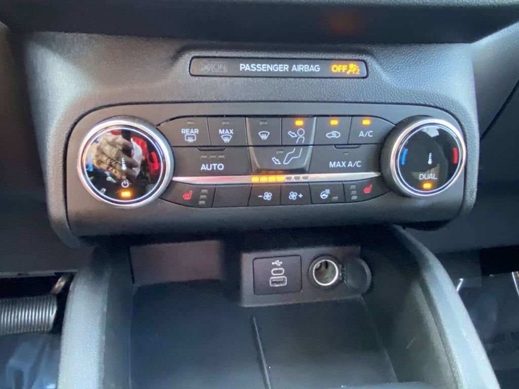 Certified 2024 Ford Escape Active AWD/4WD image 27