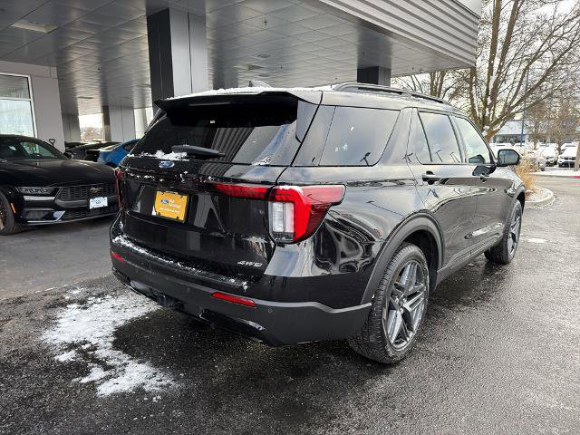 Certified 2025 Ford Explorer ST-Line w/ ST-Line Street Pack image 4
