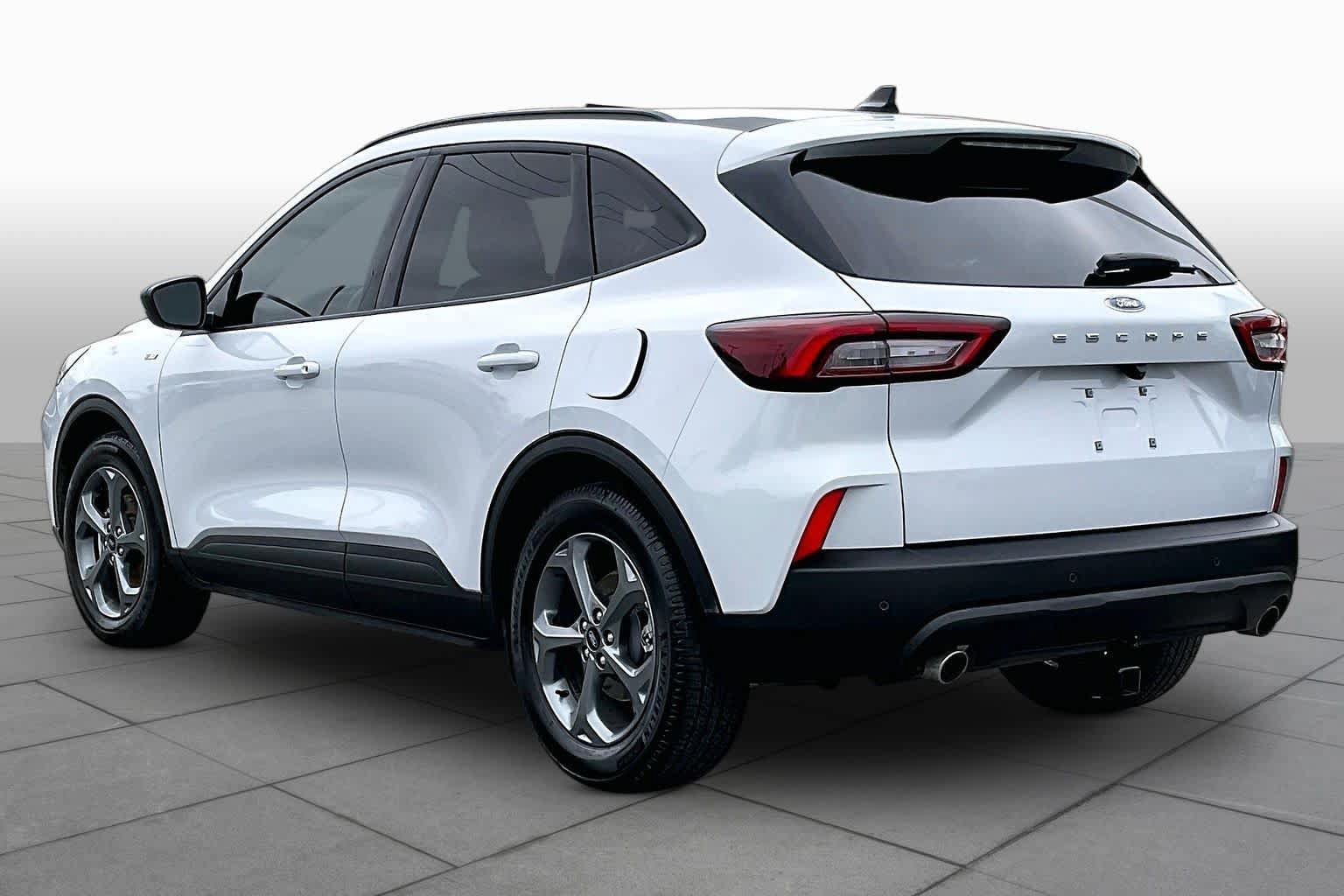 Certified 2025 Ford Escape ST-Line w/ Tech Pack #1 FWD image 10
