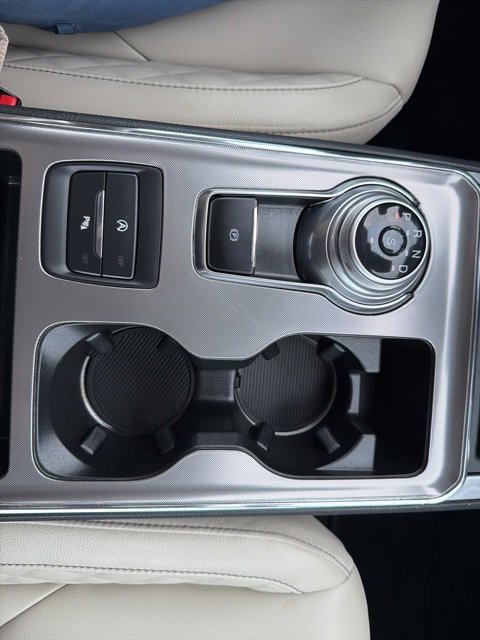 Certified 2024 Ford Edge Titanium image 23