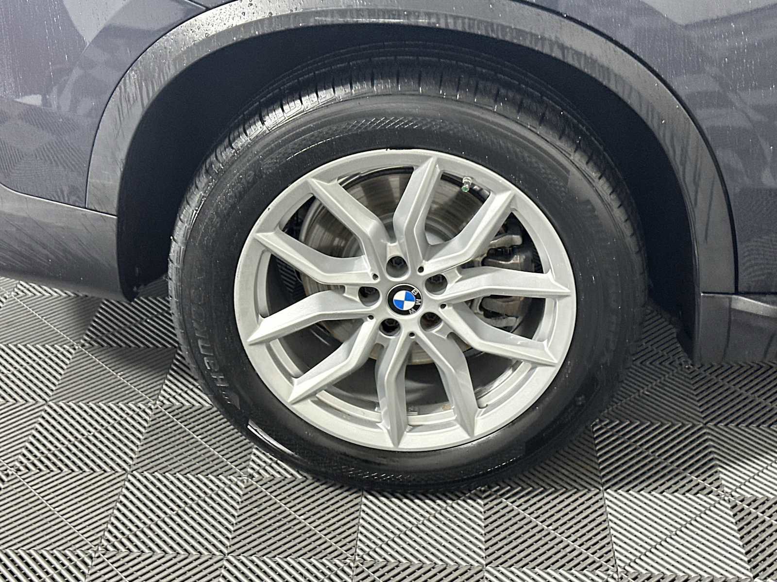 Used 2022 BMW X5 sDrive40i w/ Premium Package image 15