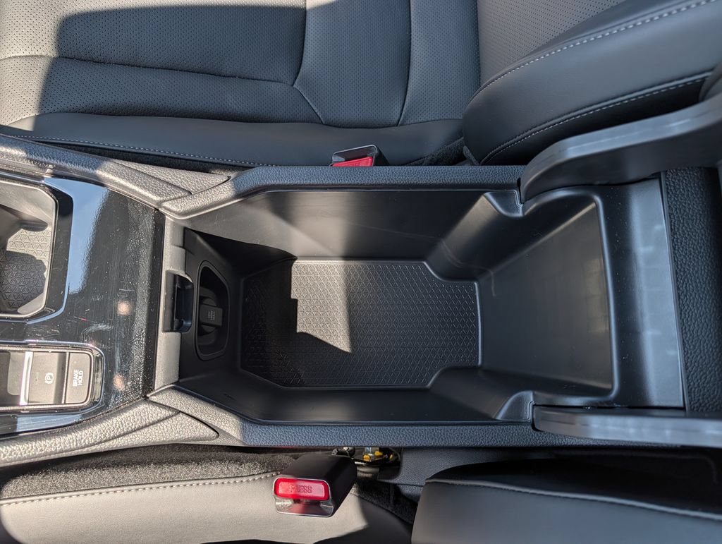 Used 2025 Honda Accord Sport image 16
