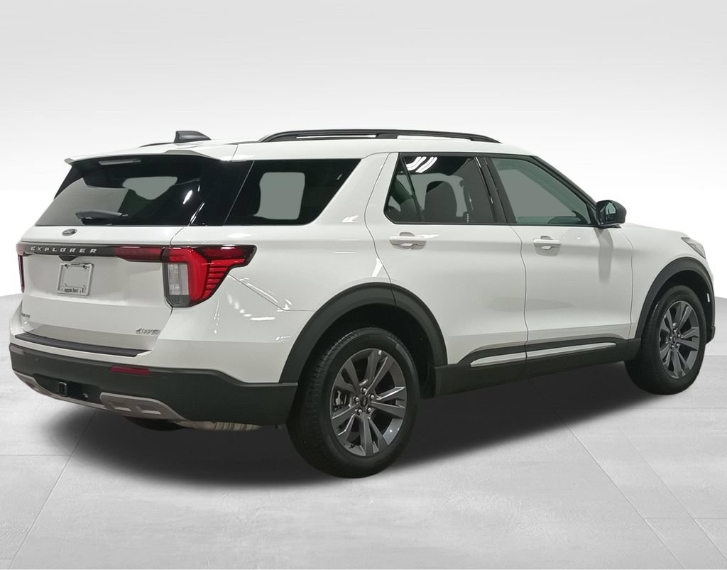 Certified 2025 Ford Explorer Active w/ Active Comfort Package AWD/4WD image 3