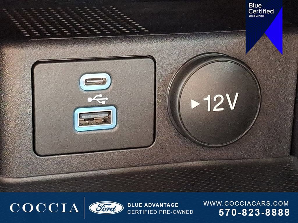 Certified 2022 Ford Escape SE w/ SE Sport Appearance Package image 24