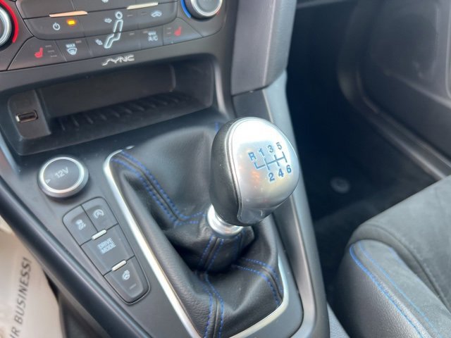 Certified 2017 Ford Focus RS image 17
