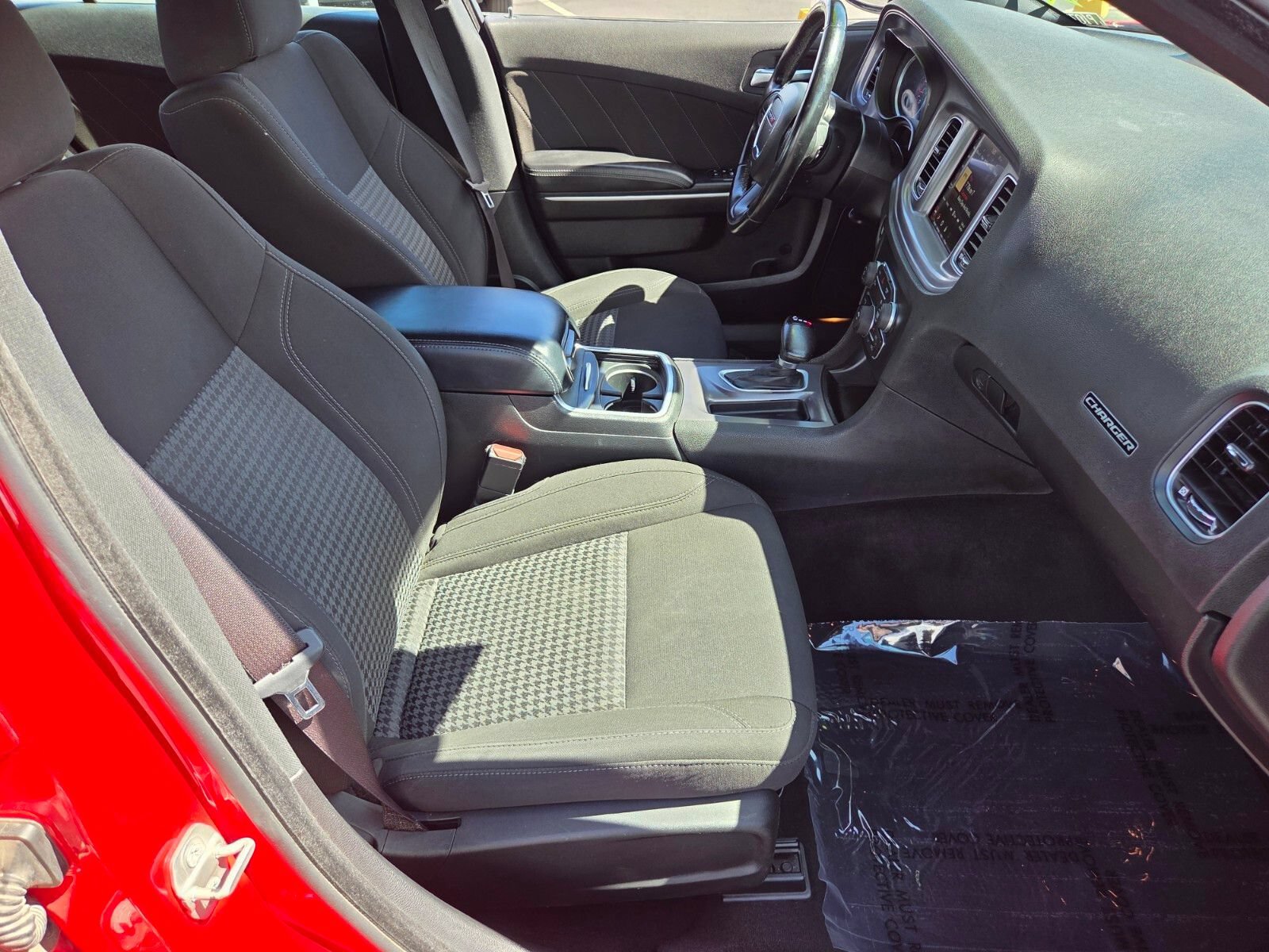 Used 2023 Dodge Charger SXT RWD image 15