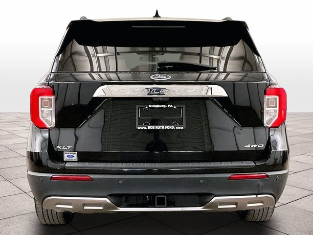 Certified 2022 Ford Explorer XLT w/ Equipment Group 202A AWD/4WD image 4