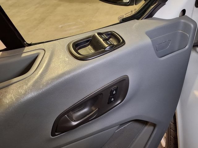 Certified 2018 Ford Transit 350 XL RWD image 19