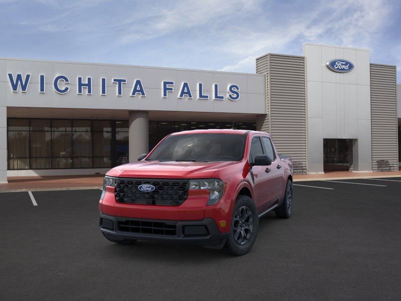 Certified 2025 Ford Maverick XLT w/ Equipment Group 302A AWD/4WD image 2