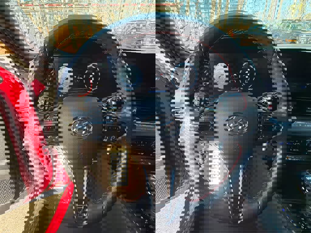 Used 2023 Hyundai Elantra N Line image 21