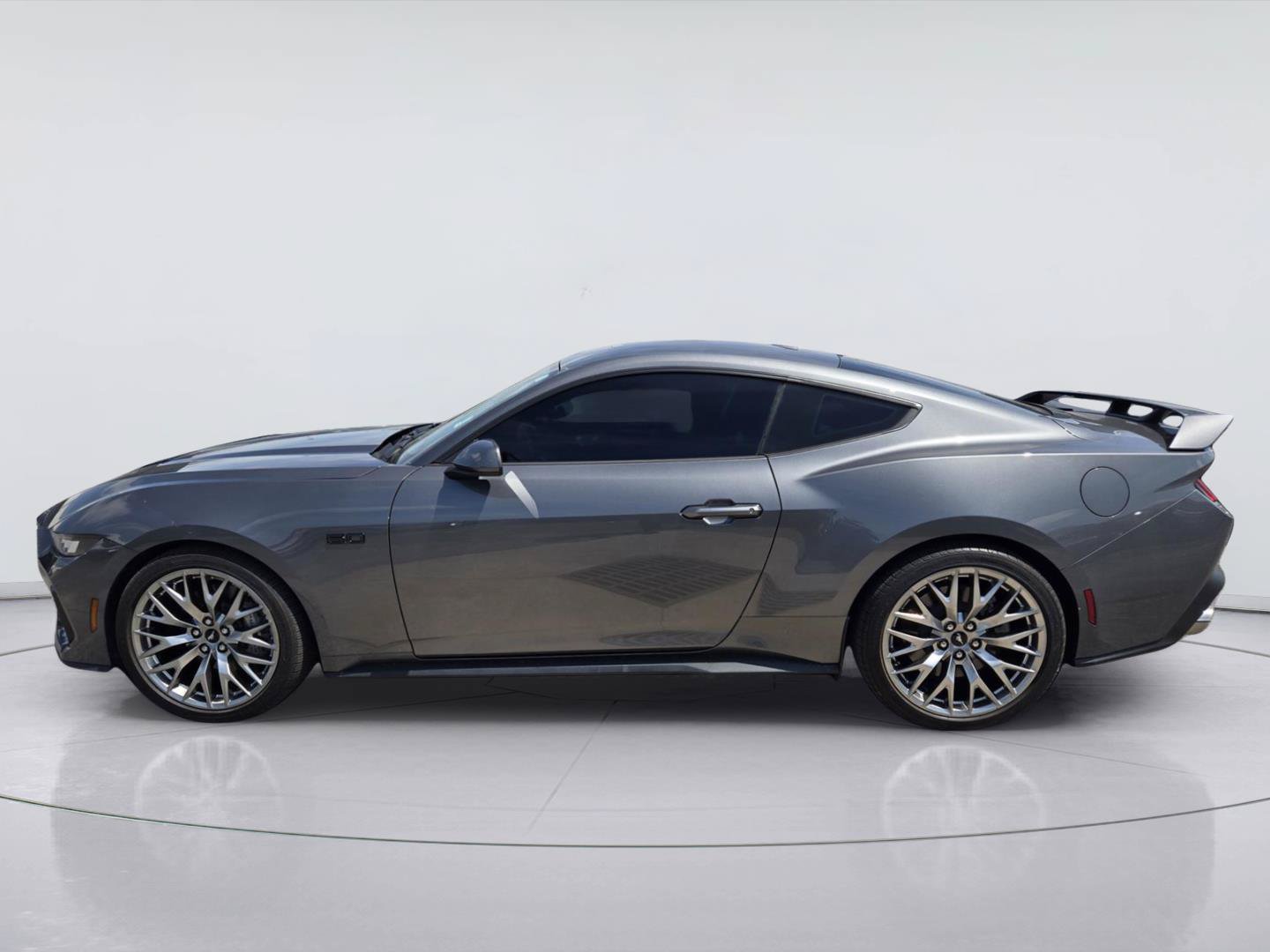 Certified 2024 Ford Mustang GT RWD image 5