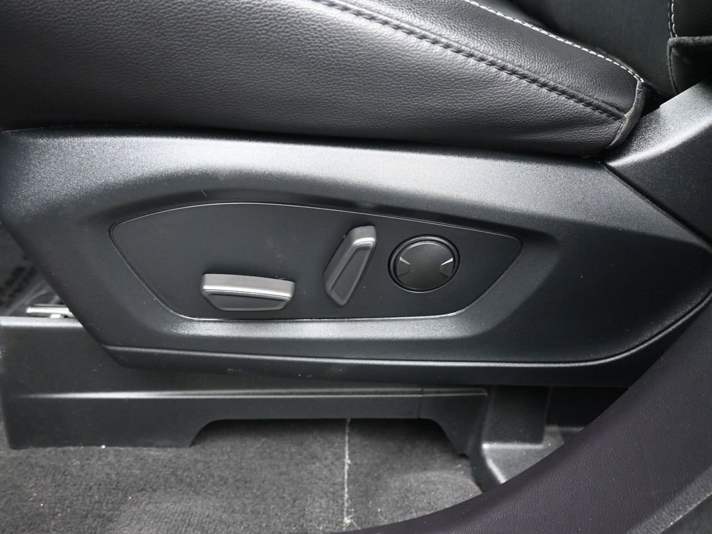 Certified 2022 Ford Explorer ST w/ Equipment Group 401A image 11