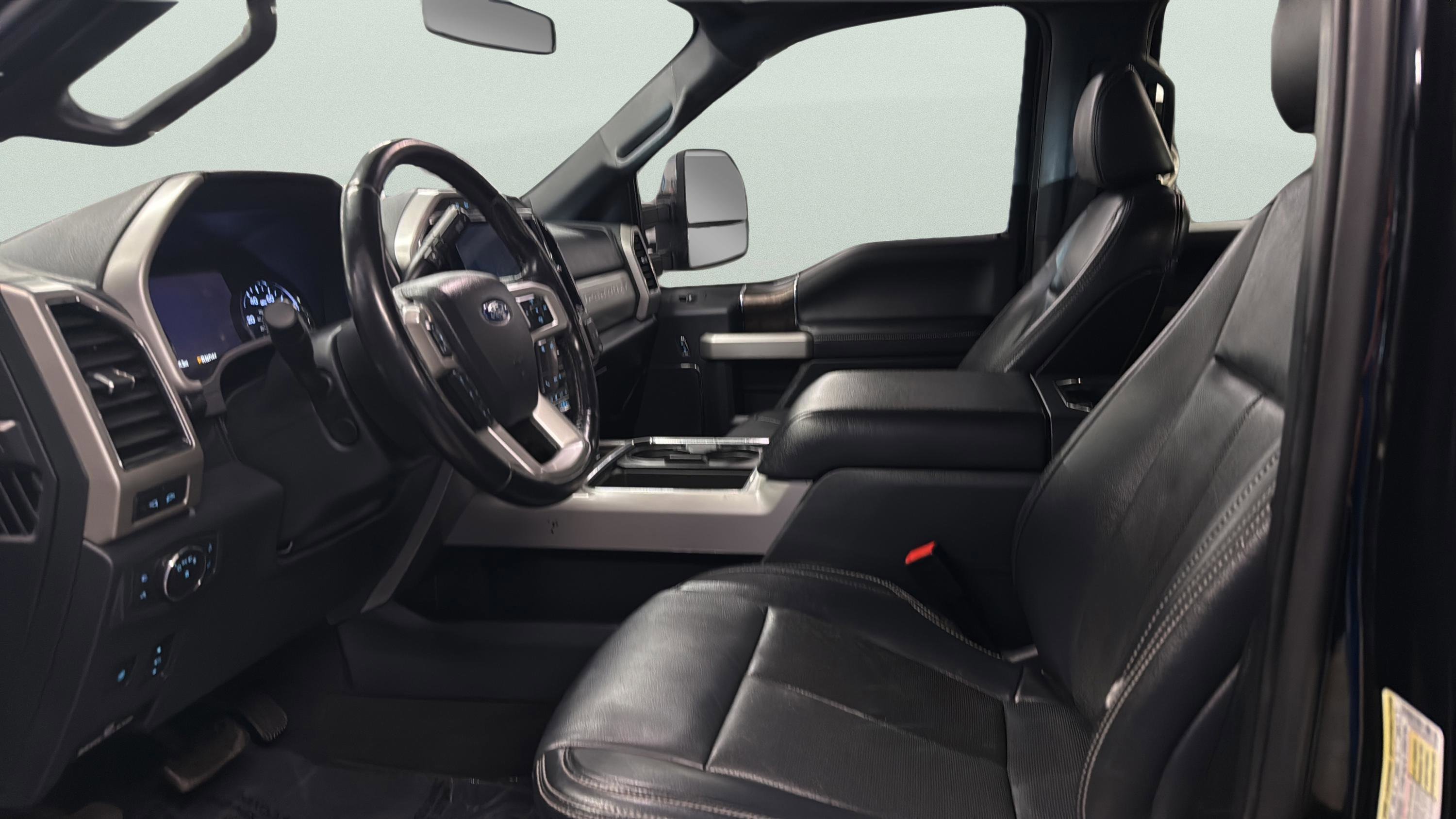 Certified 2022 Ford F250 Lariat w/ Lariat Ultimate Package image 9