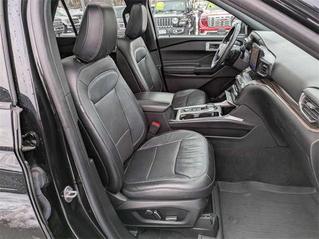 Certified 2020 Ford Explorer Limited w/ Class III Trailer Tow Package image 24