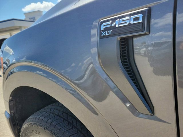 Certified 2021 Ford F150 XLT w/ Equipment Group 302A High image 9