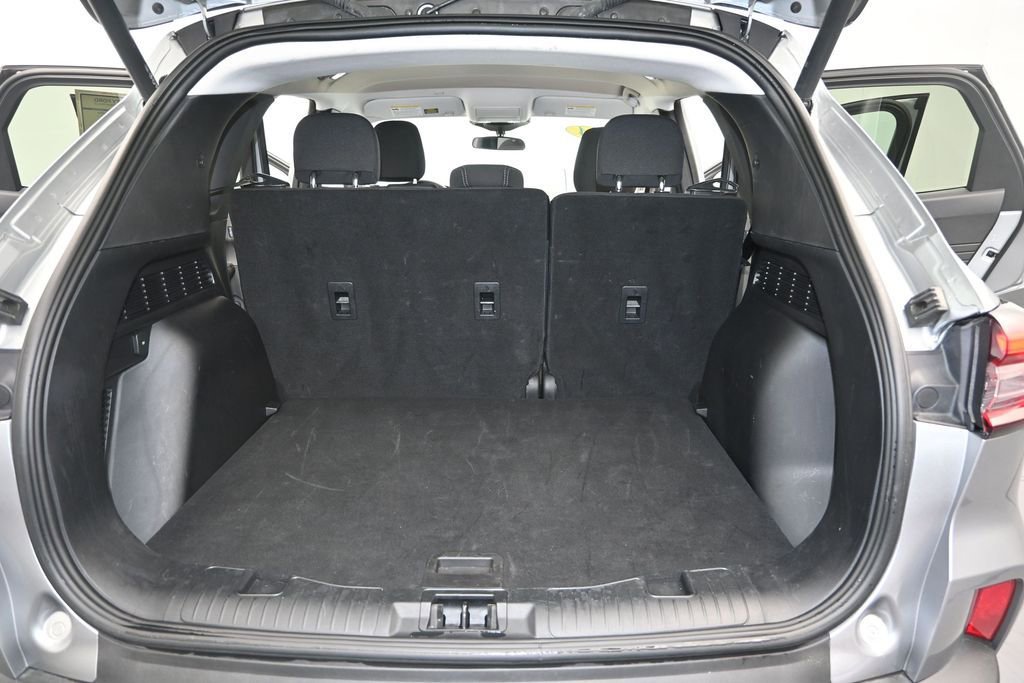 Certified 2024 Ford Escape Active w/ Cold Weather Package FWD image 11