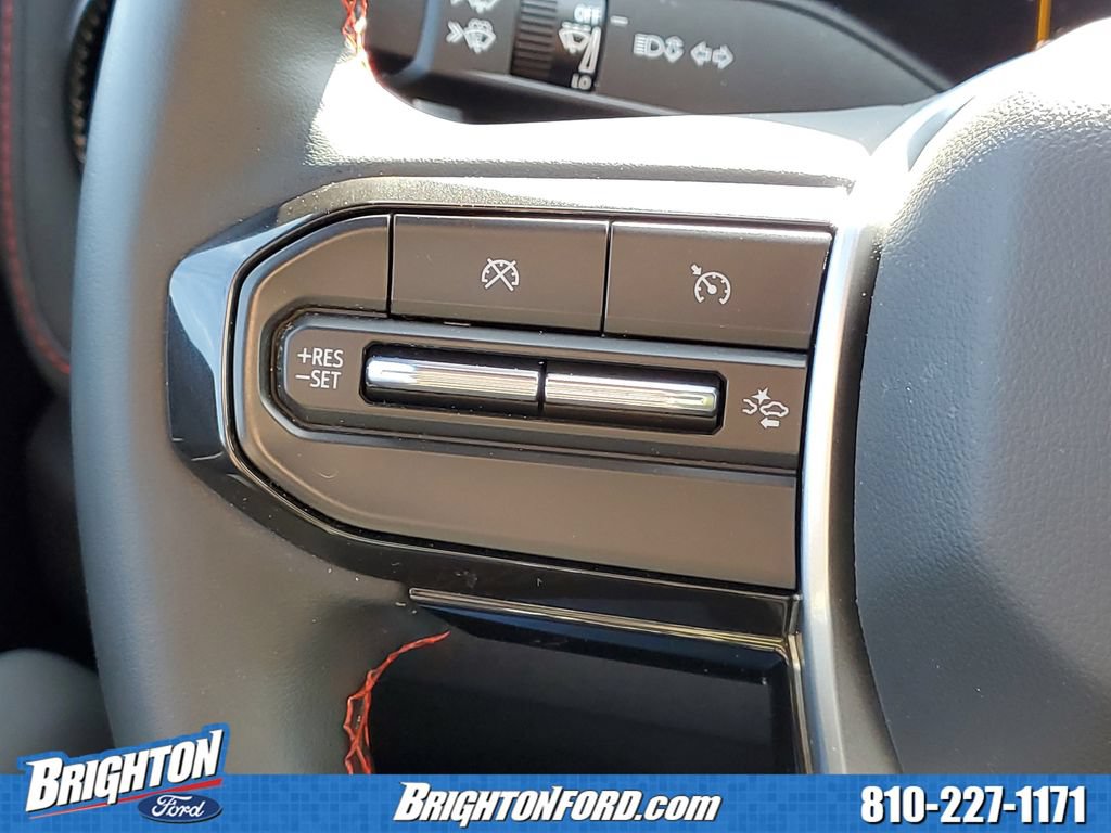 Used 2023 Chevrolet Colorado Z71 w/ Z71 Convenience Package 2 AWD/4WD image 18